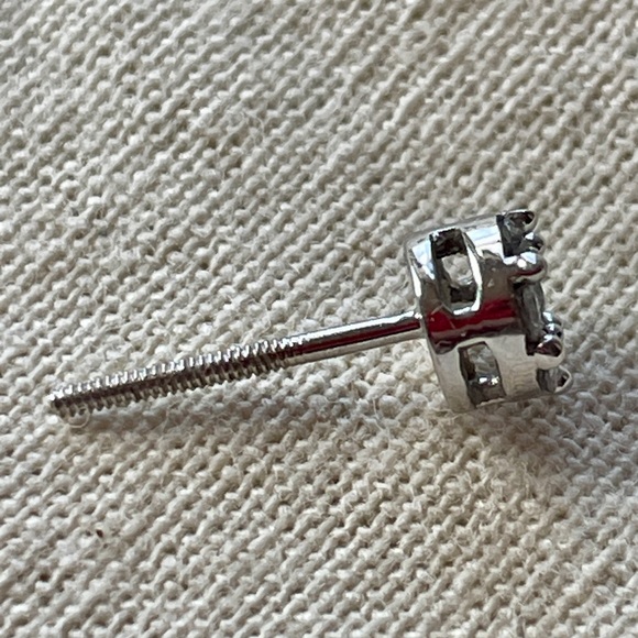 14k White Gold Diamond Cluster Stud Earrings - Picture 9 of 11